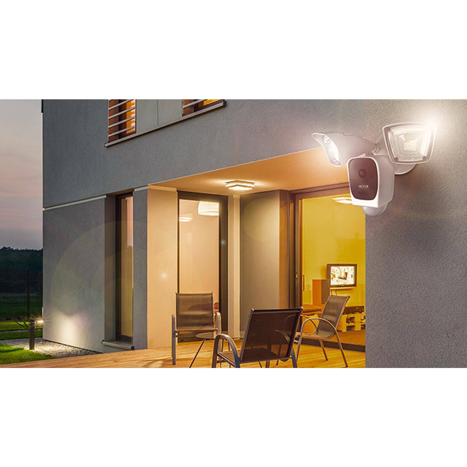 656173X_04.jpg